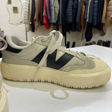 Load image into Gallery viewer, New Balance CT302 sneakers 7.5
