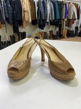 Load image into Gallery viewer, Prada slingback heels 37.5
