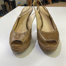 Load image into Gallery viewer, Prada slingback heels 37.5
