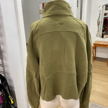 Load image into Gallery viewer, Lululemon sweater XL/XXL
