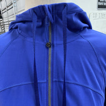 Load image into Gallery viewer, Lululemon zip up sweater 16
