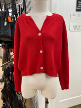 Load image into Gallery viewer, Lyla + Luxe Sweater L
