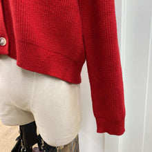 Load image into Gallery viewer, Lyla + Luxe Sweater L
