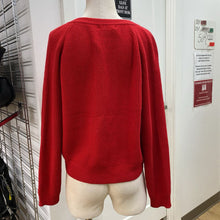 Load image into Gallery viewer, Lyla + Luxe Sweater L
