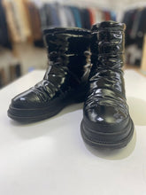 Load image into Gallery viewer, Sam Edelman quilted boots 7
