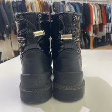 Load image into Gallery viewer, Sam Edelman quilted boots 7
