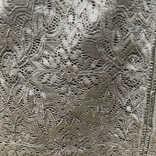 Load image into Gallery viewer, Wilfred lace skirt S
