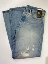 Load image into Gallery viewer, Levis 501 button fly distressed jeans 32
