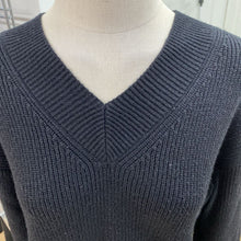 Load image into Gallery viewer, Hilary Radley metallic sweater S
