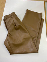 Load image into Gallery viewer, Babaton pleather trousers 4
