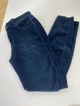 Load image into Gallery viewer, Massimo Dutti jeans 6
