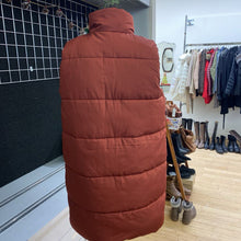 Load image into Gallery viewer, Vero Moda long quilted vest XS
