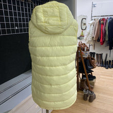 Load image into Gallery viewer, Zara long quilted vest NWT M

