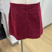 Load image into Gallery viewer, Lulus embroidered corduroy skirt XL
