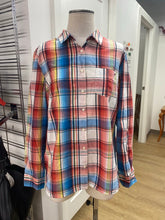 Load image into Gallery viewer, Tommy Hilfiger plaid button up

