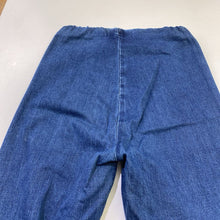 Load image into Gallery viewer, Melanie Lyne wide leg pull on jeans XS
