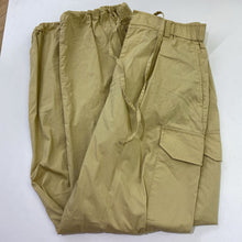 Load image into Gallery viewer, Uniqlo cargo pants S
