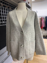 Load image into Gallery viewer, Lyla + Luxe cardigan sweater M
