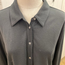 Load image into Gallery viewer, Banana Republic button top XL
