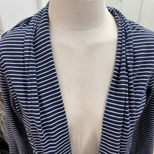 Load image into Gallery viewer, LL Bean open cardi M
