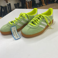 Load image into Gallery viewer, Adidas Handball Spezial sneakers NWT 8
