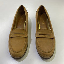 Load image into Gallery viewer, Ralph Lauren loafers 9
