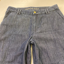 Load image into Gallery viewer, American Eagle Wide leg trouser jeans 8
