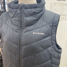 Load image into Gallery viewer, Columbia quilted vest 1X
