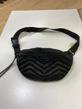Load image into Gallery viewer, Rebecca Minkoff belt bag
