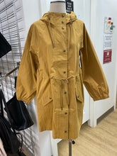 Load image into Gallery viewer, Madewell spring jacket S
