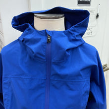 Load image into Gallery viewer, Lole Rain Jacket M

