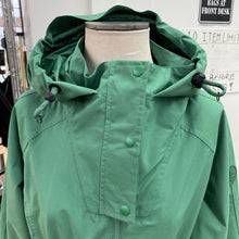 Load image into Gallery viewer, Lole Rain Jacket XS
