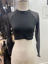 Load image into Gallery viewer, Reebok mesh cropped top S
