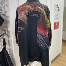 Load image into Gallery viewer, Dressori satin top L/XL
