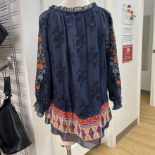 Load image into Gallery viewer, John Mark boho top L
