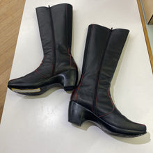 Load image into Gallery viewer, Naot boots 42 (Fits Smaller)
