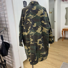 Load image into Gallery viewer, Red Sky Camo jacket XL
