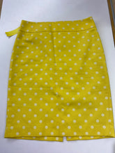 Load image into Gallery viewer, Ann Taylor polka dot skirt 6
