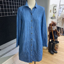 Load image into Gallery viewer, Tommy Hilfiger denim dress M
