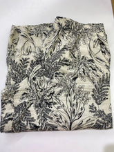Load image into Gallery viewer, Tahari linen colettes XL
