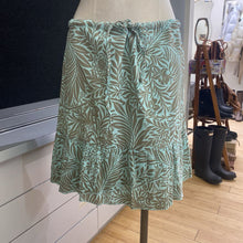Load image into Gallery viewer, Columbia tie waist skirt S
