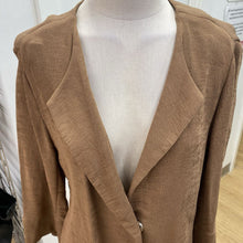 Load image into Gallery viewer, WynneLayers cardi L
