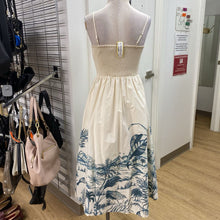 Load image into Gallery viewer, Abercrombie smocked dress NWT S
