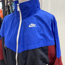 Load image into Gallery viewer, Nike vintage nylon jacket XS
