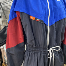 Load image into Gallery viewer, Nike vintage nylon jacket XS
