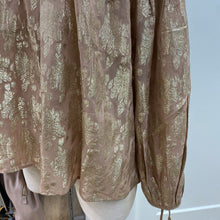 Load image into Gallery viewer, H&amp;M top L
