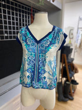 Load image into Gallery viewer, Hale Bob top XS
