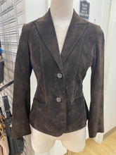 Load image into Gallery viewer, Danier suede blazer XS
