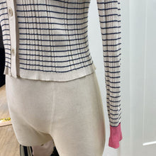 Load image into Gallery viewer, Gemma + Jane striped knit top M
