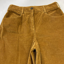 Load image into Gallery viewer, Babaton corduroy jeans 6
